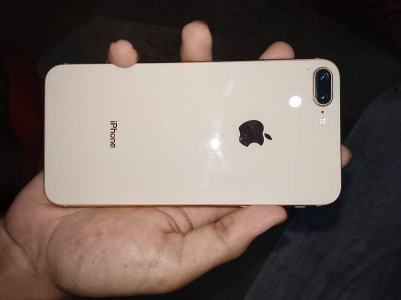 iphone 8 plus 4