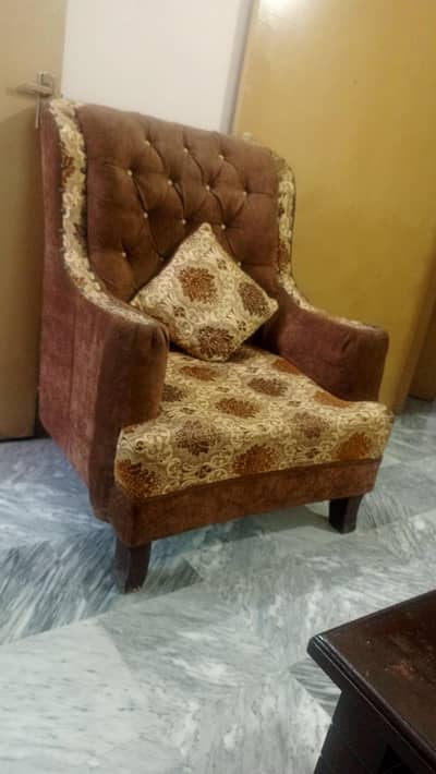 7 seater sofa and dewan