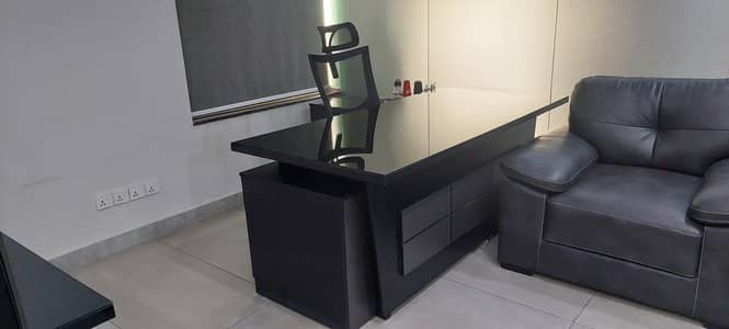 Executive tables for sale