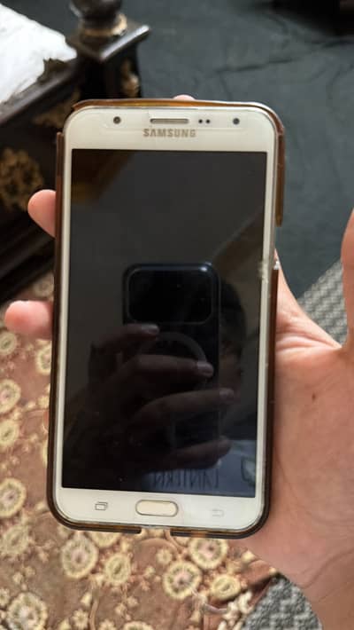 Samsung j7
