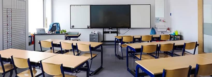 Tutor for classes and all subjects avalable in clifton and DHA Karachi