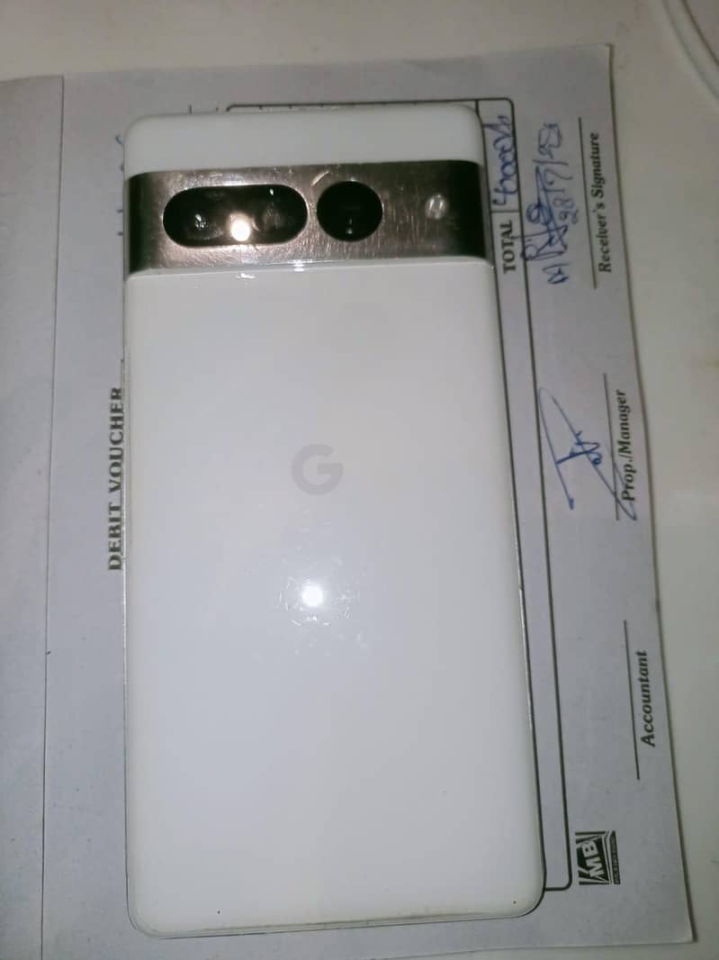 Google Pixel 7 pro 4