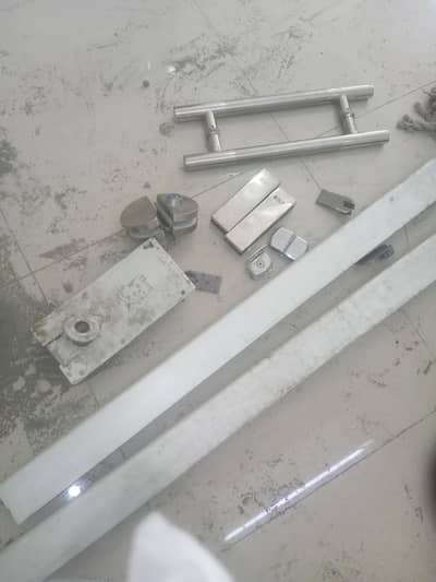 neat and clear 12 mm glass partition hardware