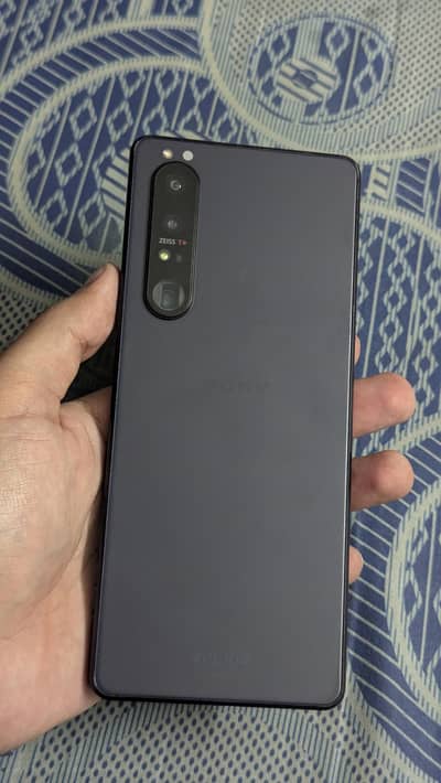 Sony Xperia 1 mark 3 ( 1 iii )   12/256
