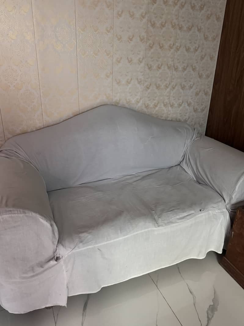Sofa set 0