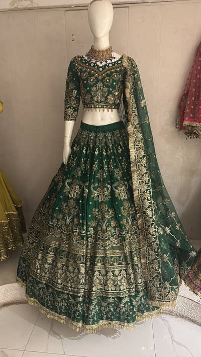 Iam selling my dress