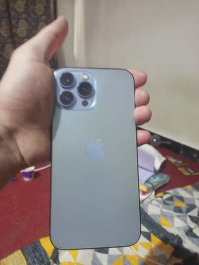 13 pro max 256 gb battrey health 76