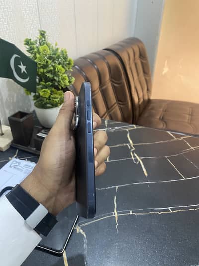 iPhone 15 pro