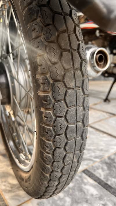 Tyre + Rim for pridor junoon