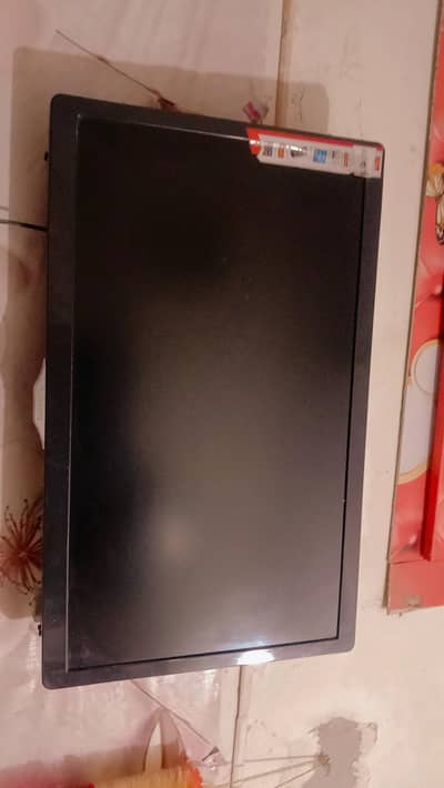 32 inch LED TV for sale