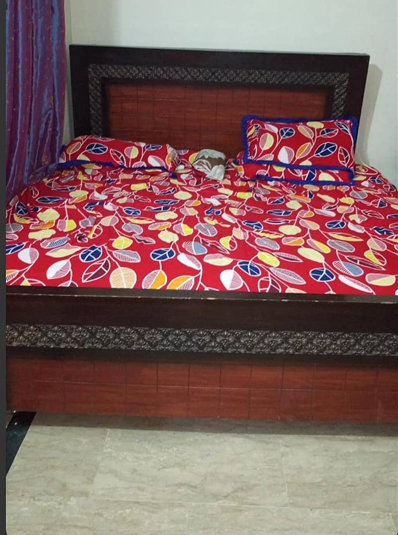 Double Bed 0