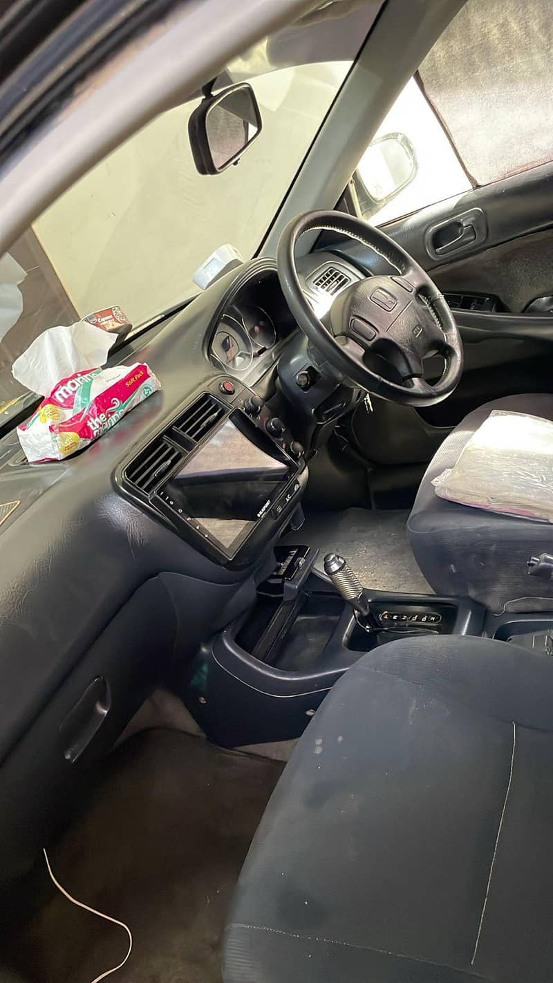 Civic 1998 automatic 3