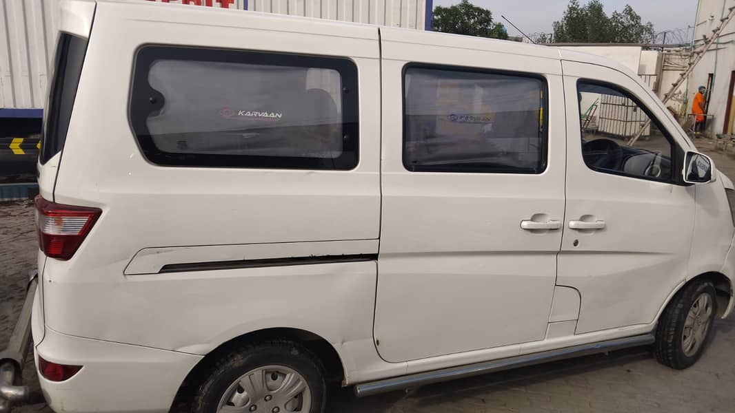 Changan Karvan 800cc 1