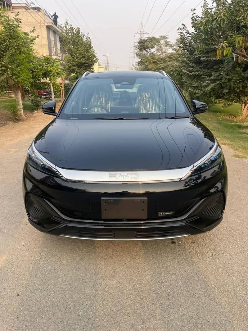 BYD ATTO 3 1