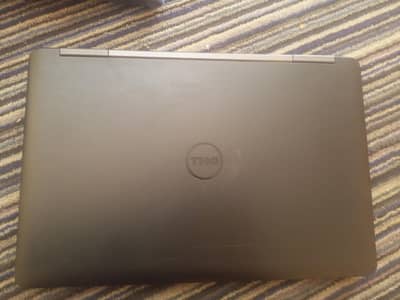 Dell 8gb ram 2gb gharpic card 112ssd 120 flash