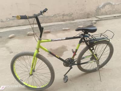 Trinx MTB Cycle - Neon Yellow  Good Condition