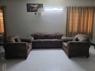 Sofa Set 5 Seater For Sale