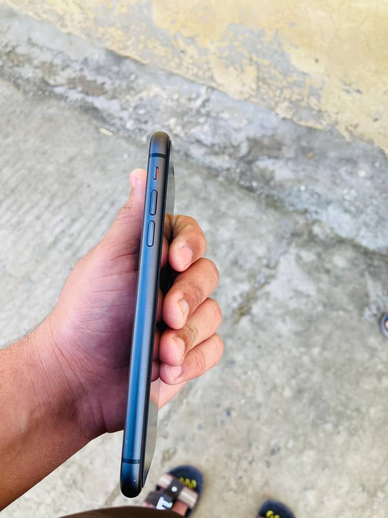 iphone 11 0