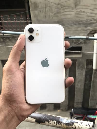 iphone 11 64GP NON PTA CONDITION 10/10