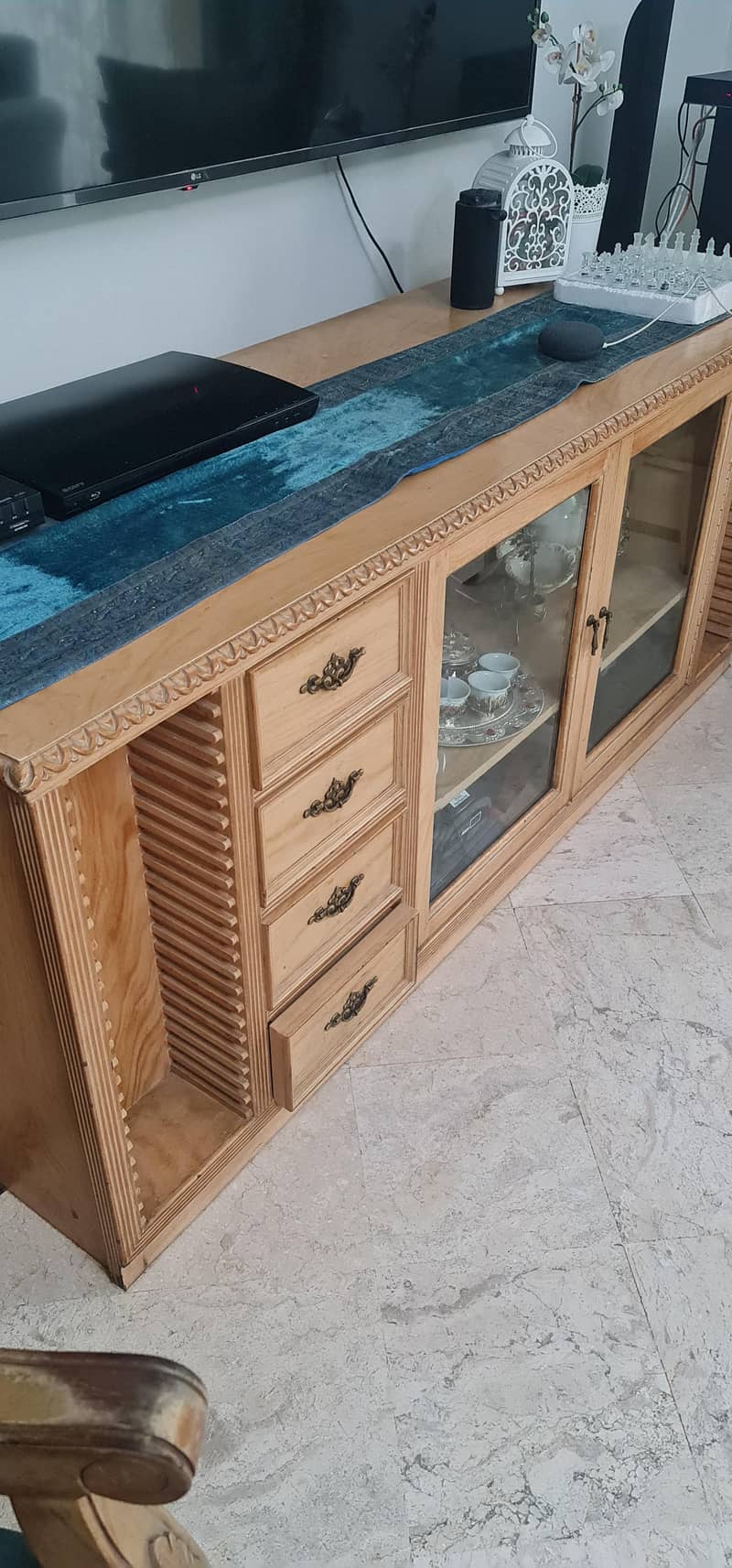 SOLID WOOD SHELF/ MULTIPURPOSE/ TV CONSOLE 3