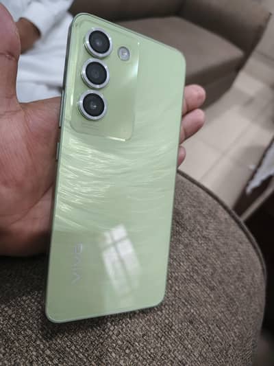 vivo Y100
