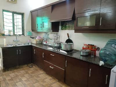 10 Marla upper portion In Eden city