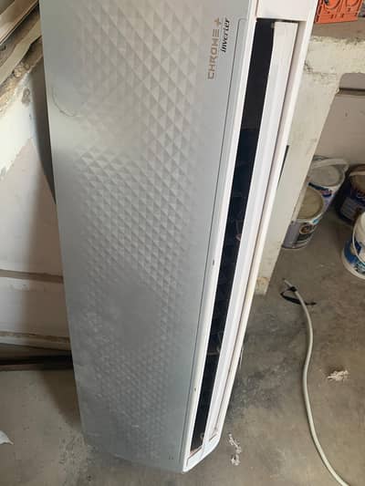 chrome + Inverter Dawlance AC