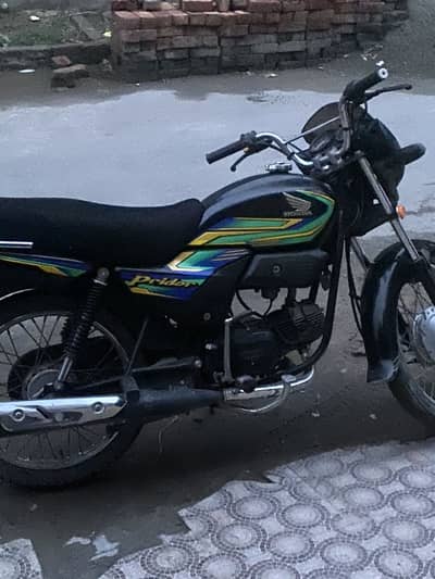 Honda pridor