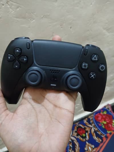 PS5 Black Controller