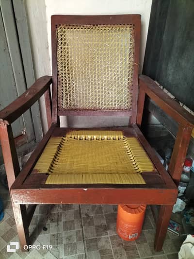 Wooden chair for sale in low price