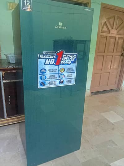 Dawlance Vertical Freezer Inverter | Single Door | Like New