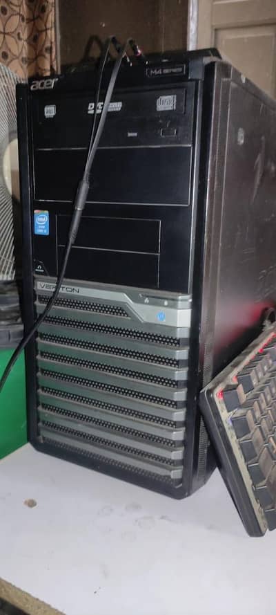 i5 4th gen tower PC 10/10 condition
