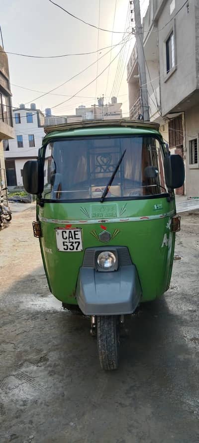 Auto Rikshaw in A1 condition  urgent sale