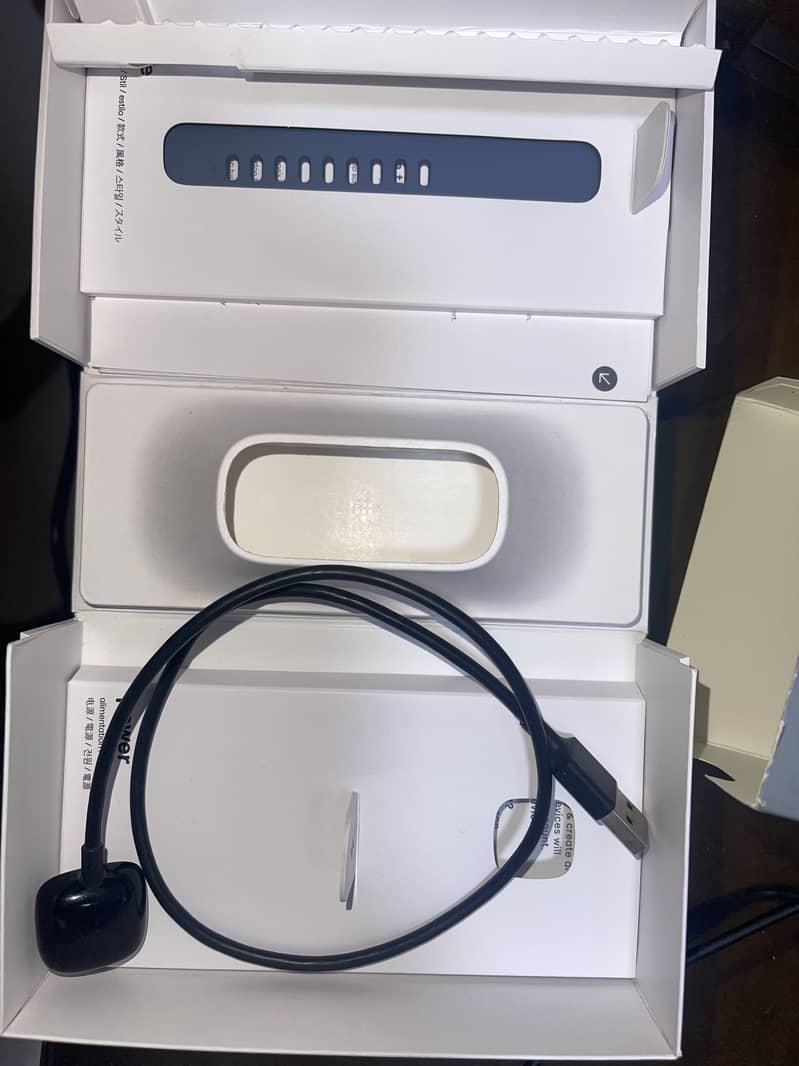 Fitbit Versa 4 5