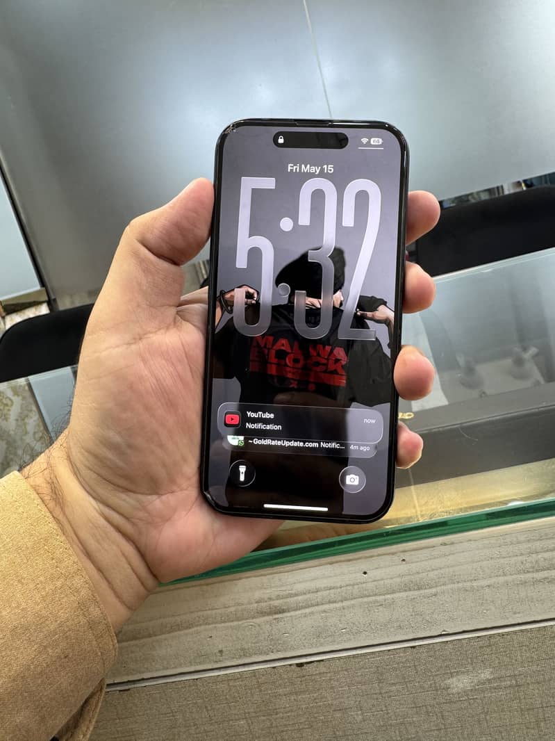 Iphone 16 4