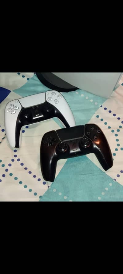 PlayStation 5 fat disc edition
