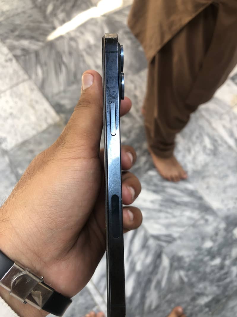 iPhone 4