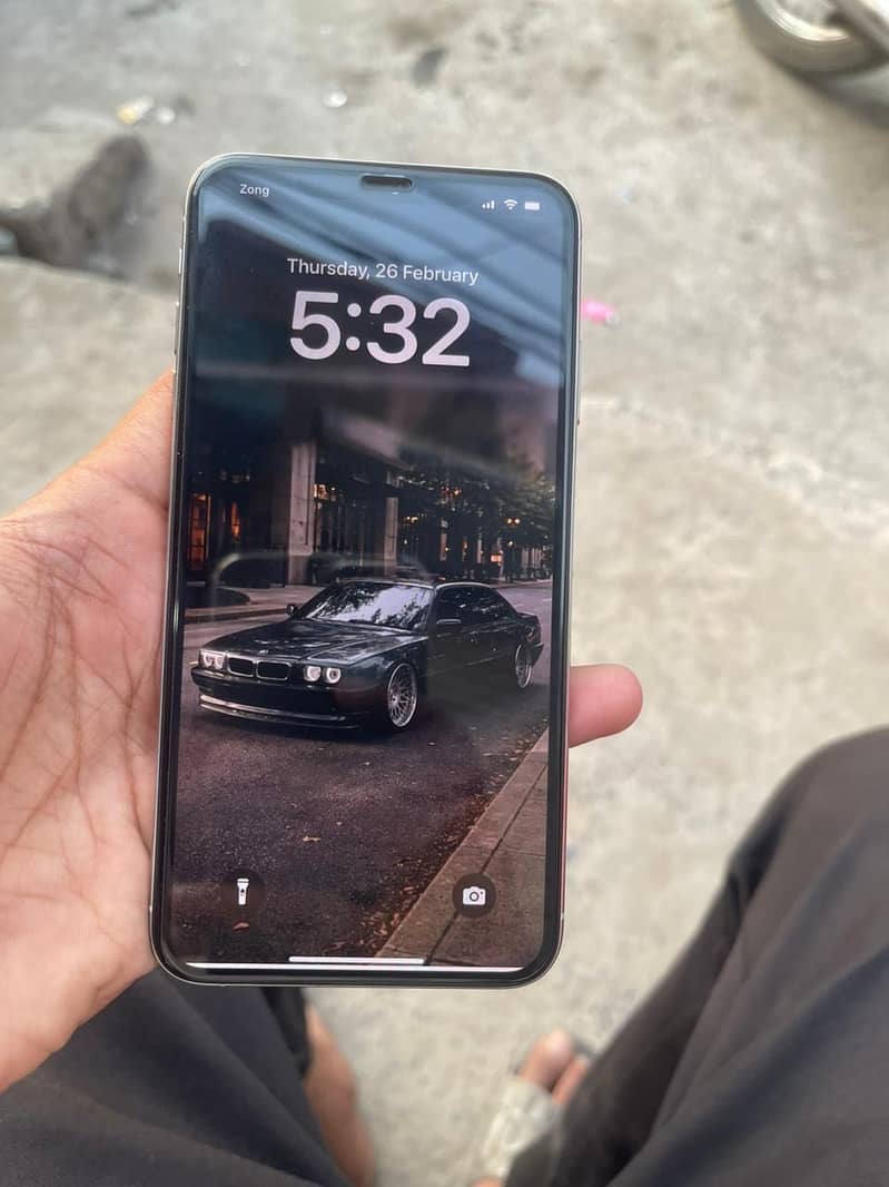 Xsmax 3