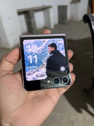 Samsung Z Flip 5