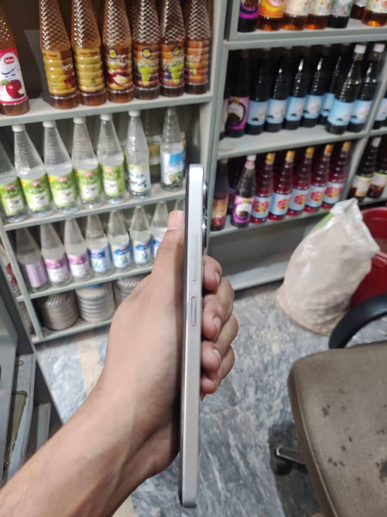 Redmi 12 1