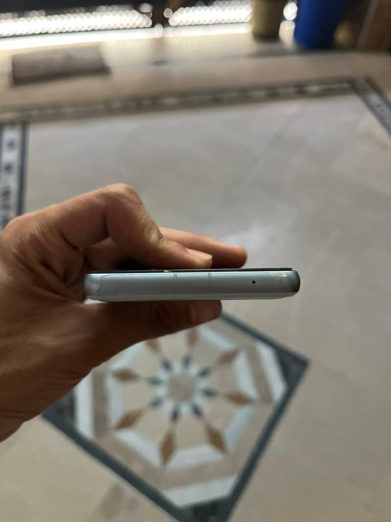 google pixel 7a 3