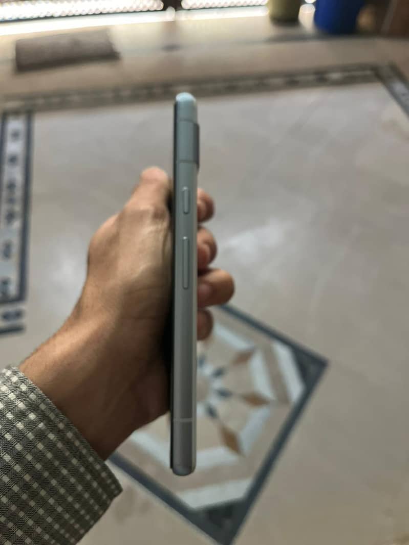 google pixel 7a 4
