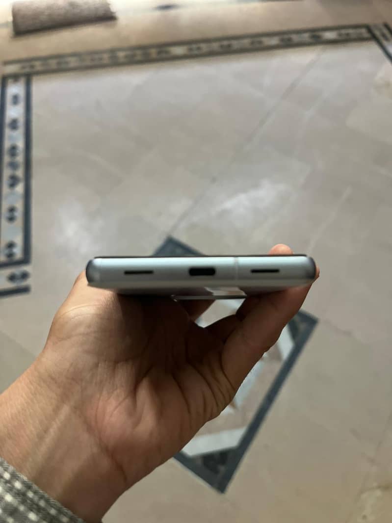 google pixel 7a 5