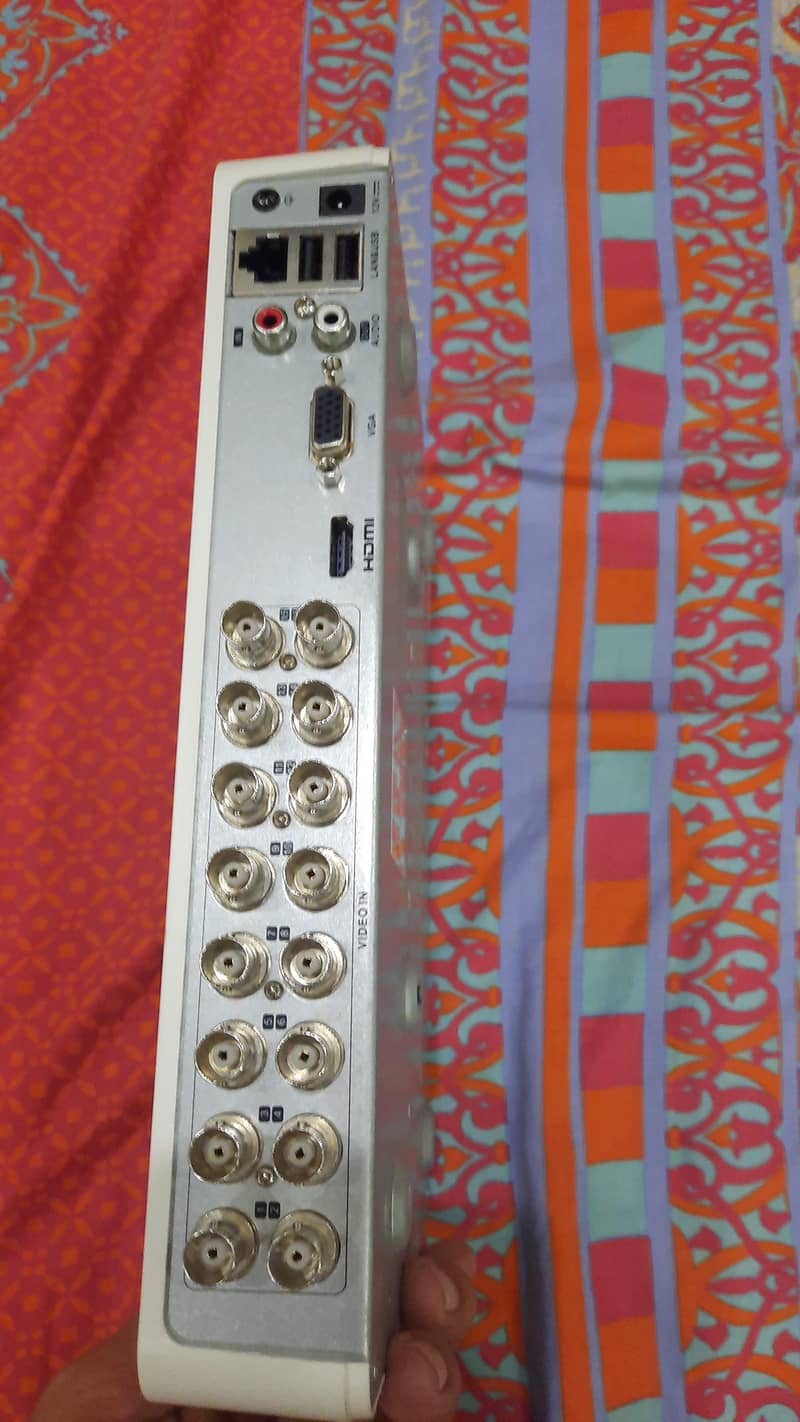 Hikvision CCTV DVR 1