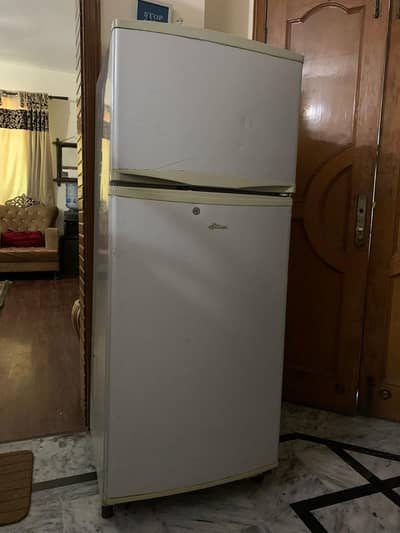 DAWLANCE REFRIGERATOR