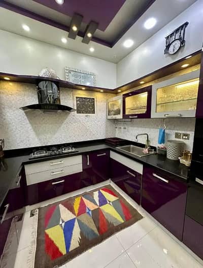 Luxurious 2nd floor with roof portion in Block-1 Gulshan e iqbal
