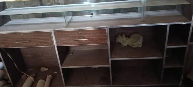 accessories counter