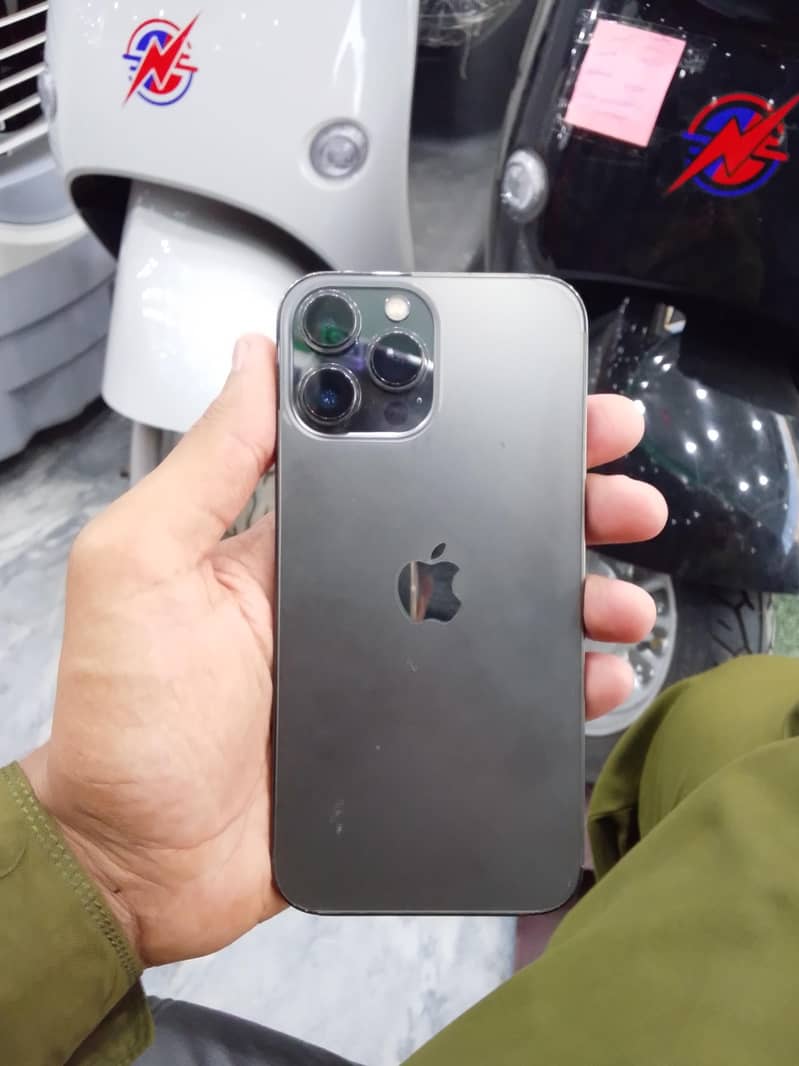 iphone 13 pro max 1