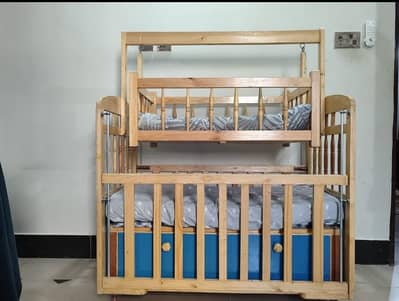 baby crib /jhoola with drawers