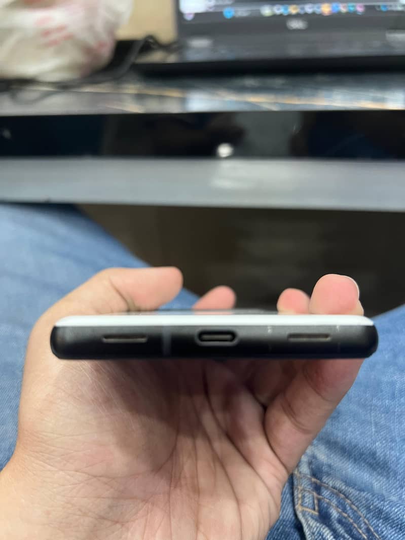 Google pixel 6a 7